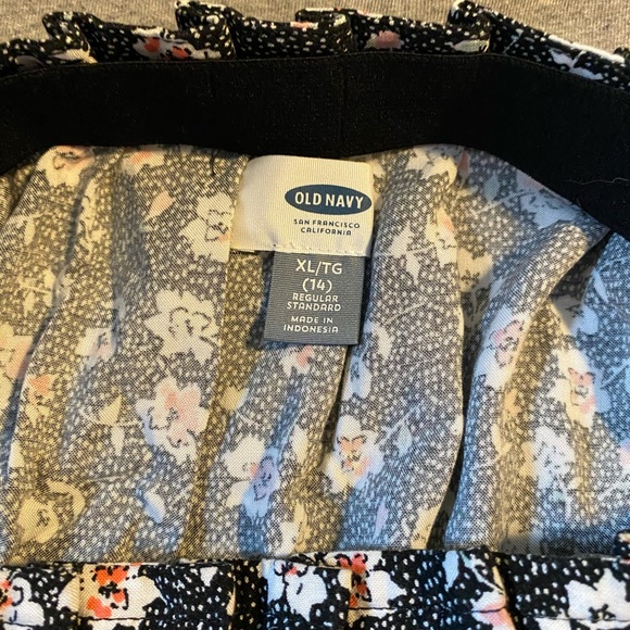 Girls Skirt - Picture 3 of 3